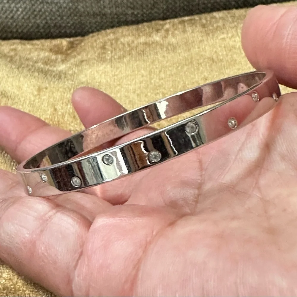 Swarovski Elegant Silver Bangle with Gem Accents size 8, Non-adjustable 5534 G